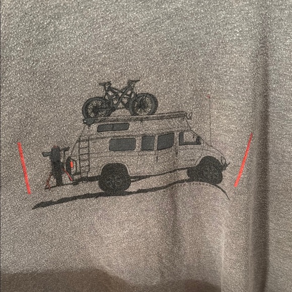 Men’s Mountain Standard Shirt, Size XL, Used - Picture 2 of 5